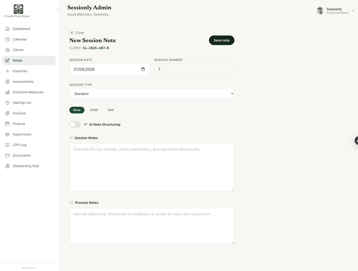 Sessionly note editor showing session notes and process notes fields with SOAP, DAP and free-form template options